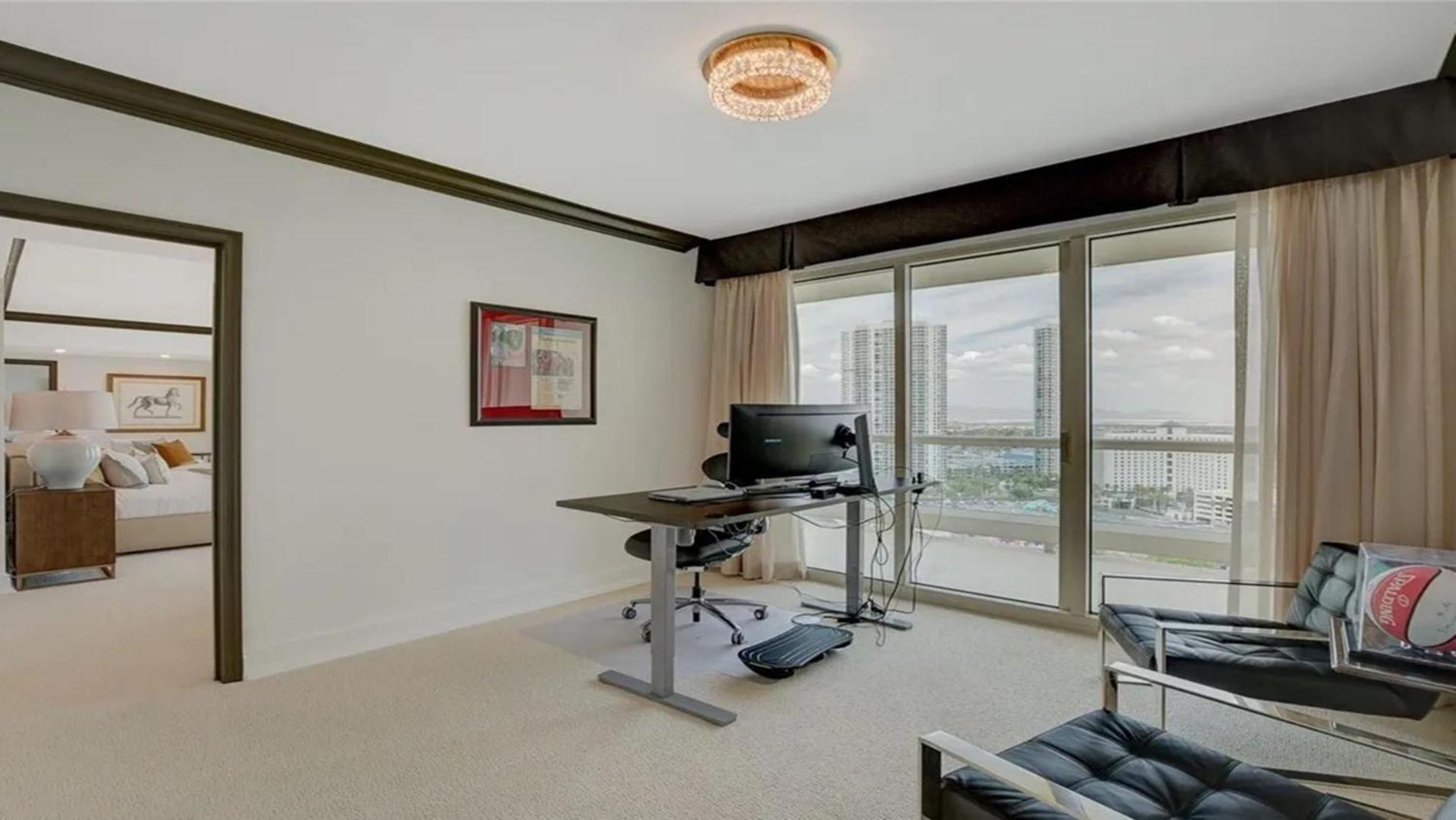 Stunning Four Bedroom Fully Professionally Remodeled Apartment Las Vegas Exterior foto
