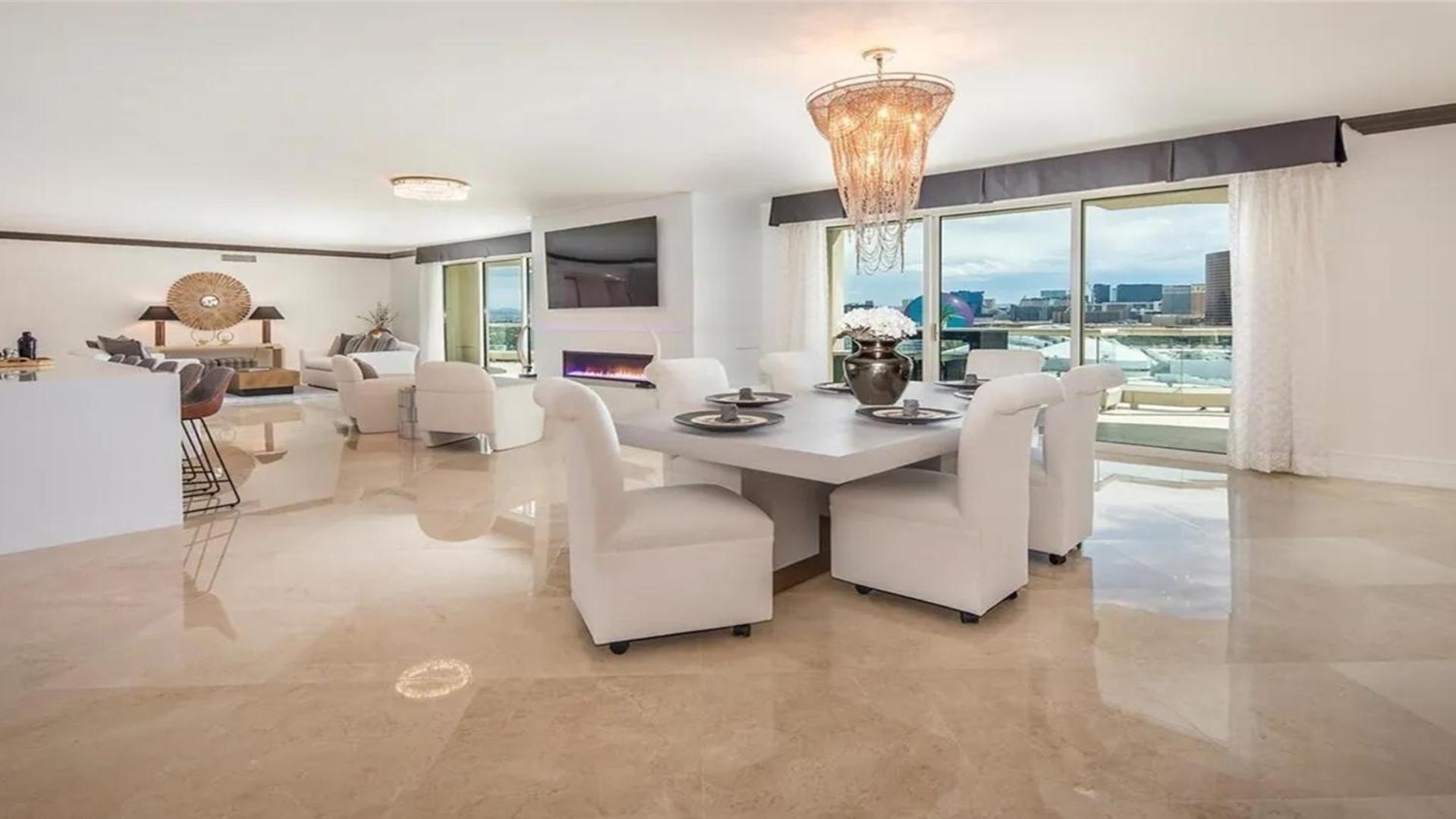Stunning Four Bedroom Fully Professionally Remodeled Apartment Las Vegas Exterior foto
